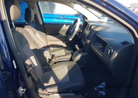 2012 Jeep Compass Latitude z USA, uszkodzony, nr VIN 1C4NJDEB1CD584510